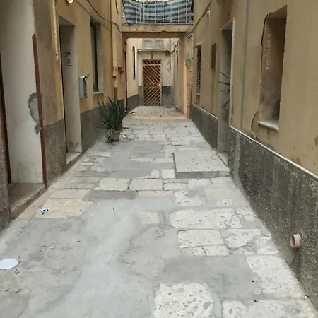 Cortile Settimo Casa Vacanze Trapani